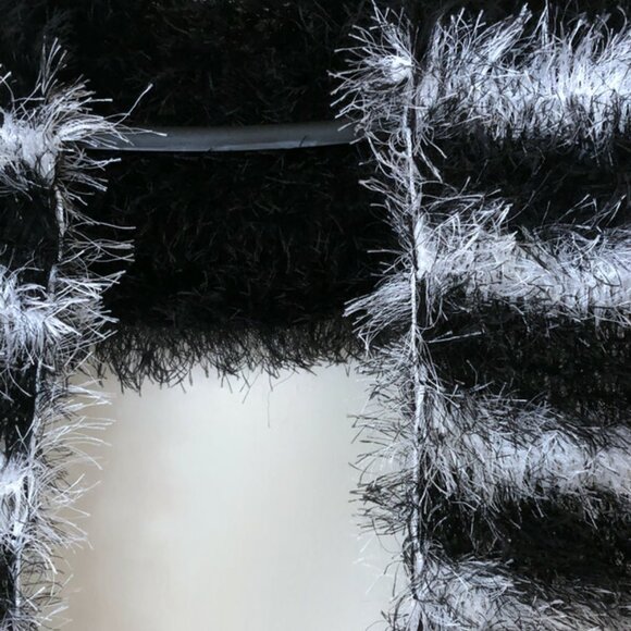 Hand knitted super soft scarf, lightweight scarf - Picture 4 of 8